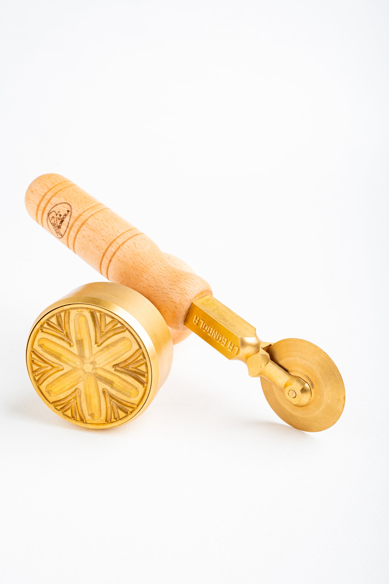 Stamp and cutter set for pasta