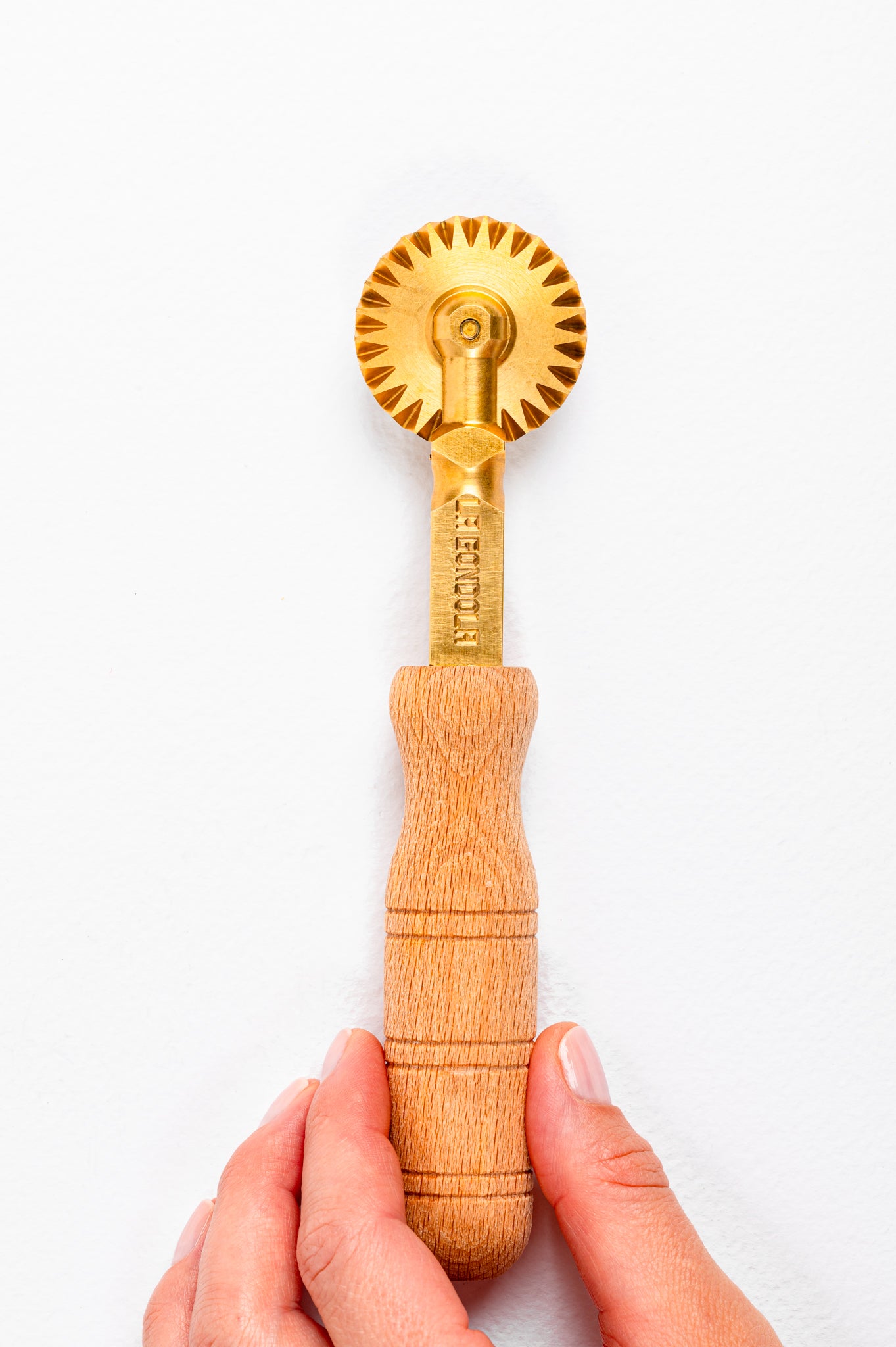 ravioli and pasta cutter single fluted wheel