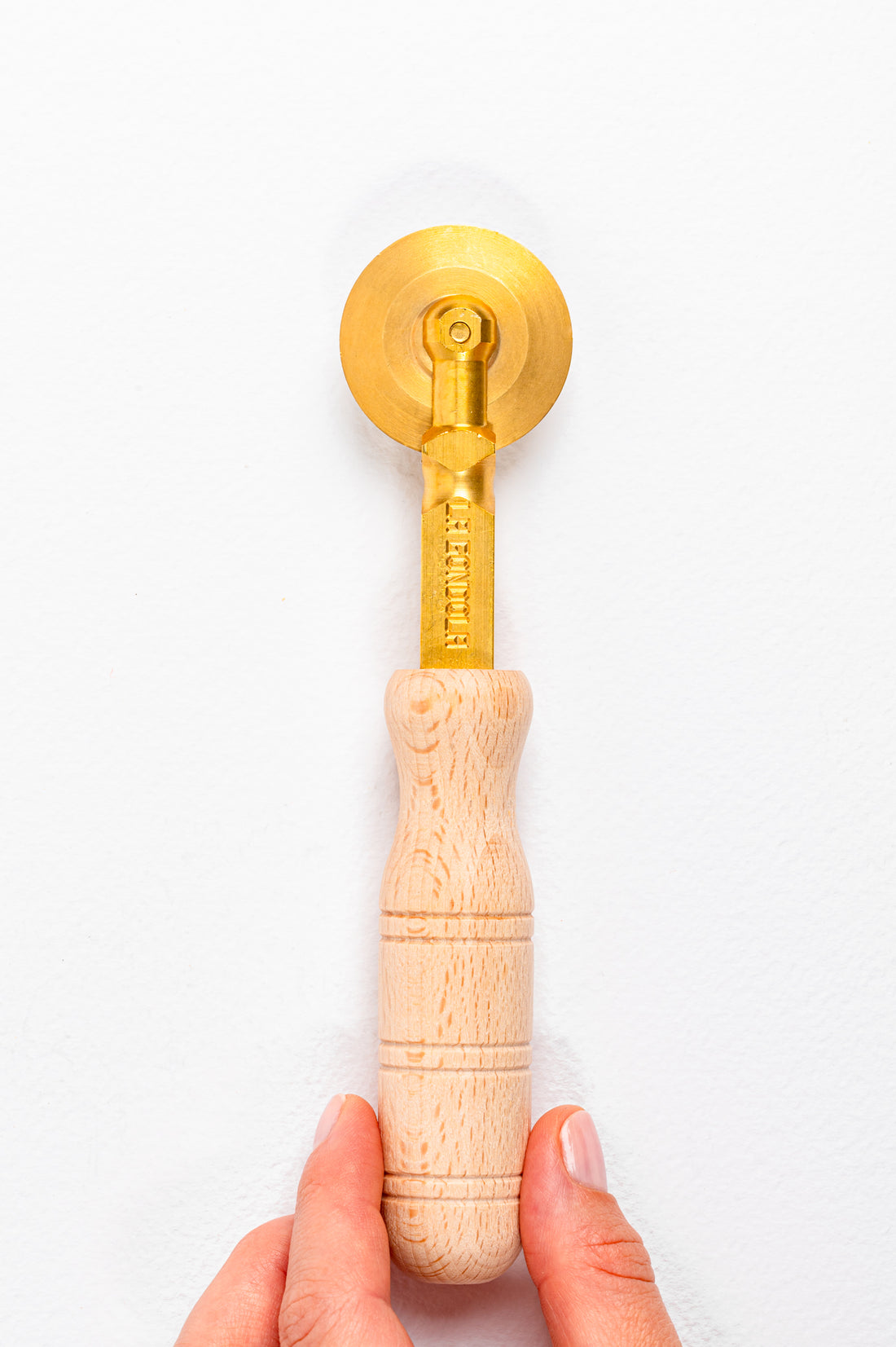 ravioli and pasta cutter single smooth wheel