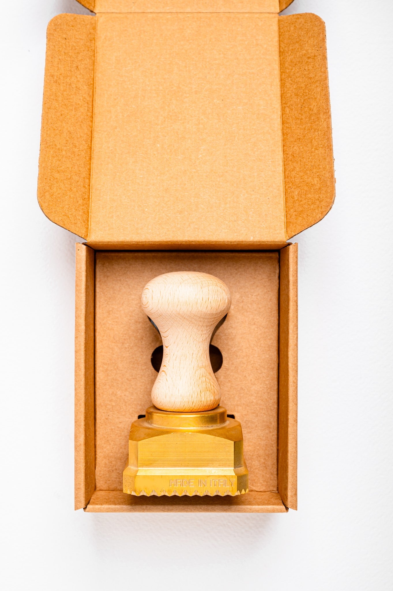 La Gondola Professional Bundle: Square Stamp 35, Square Stamp 45, Rectangle Stamp 45x55 and Square Stamp 60 in Brass and Natural Wood - CLOE