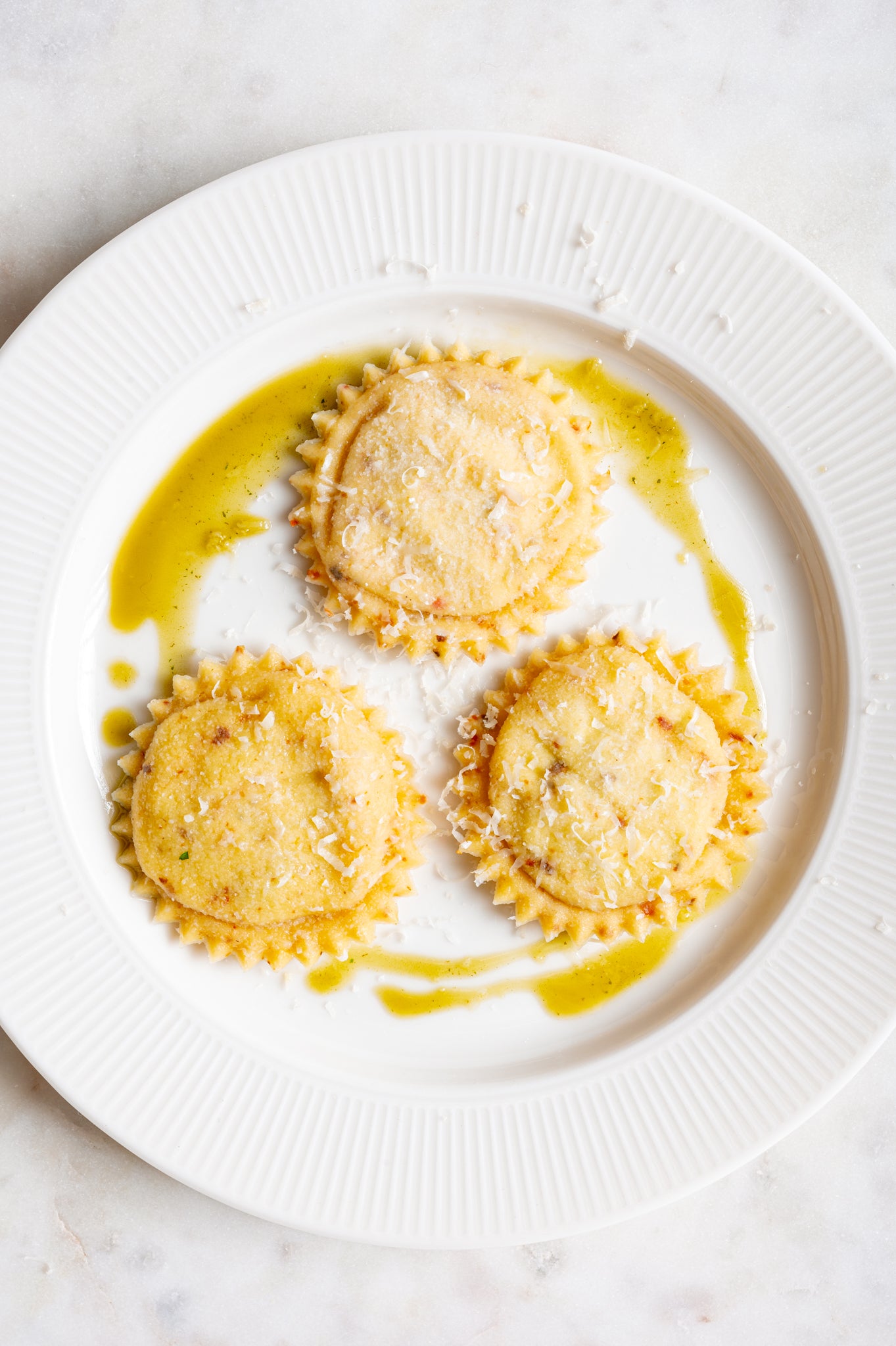 Professional set of two pasta and ravioli stamps: 1 Rectangle (45×55) and 1 Fluted Round (diam. 50mm); and one pasta and ravioli fluted cutter.