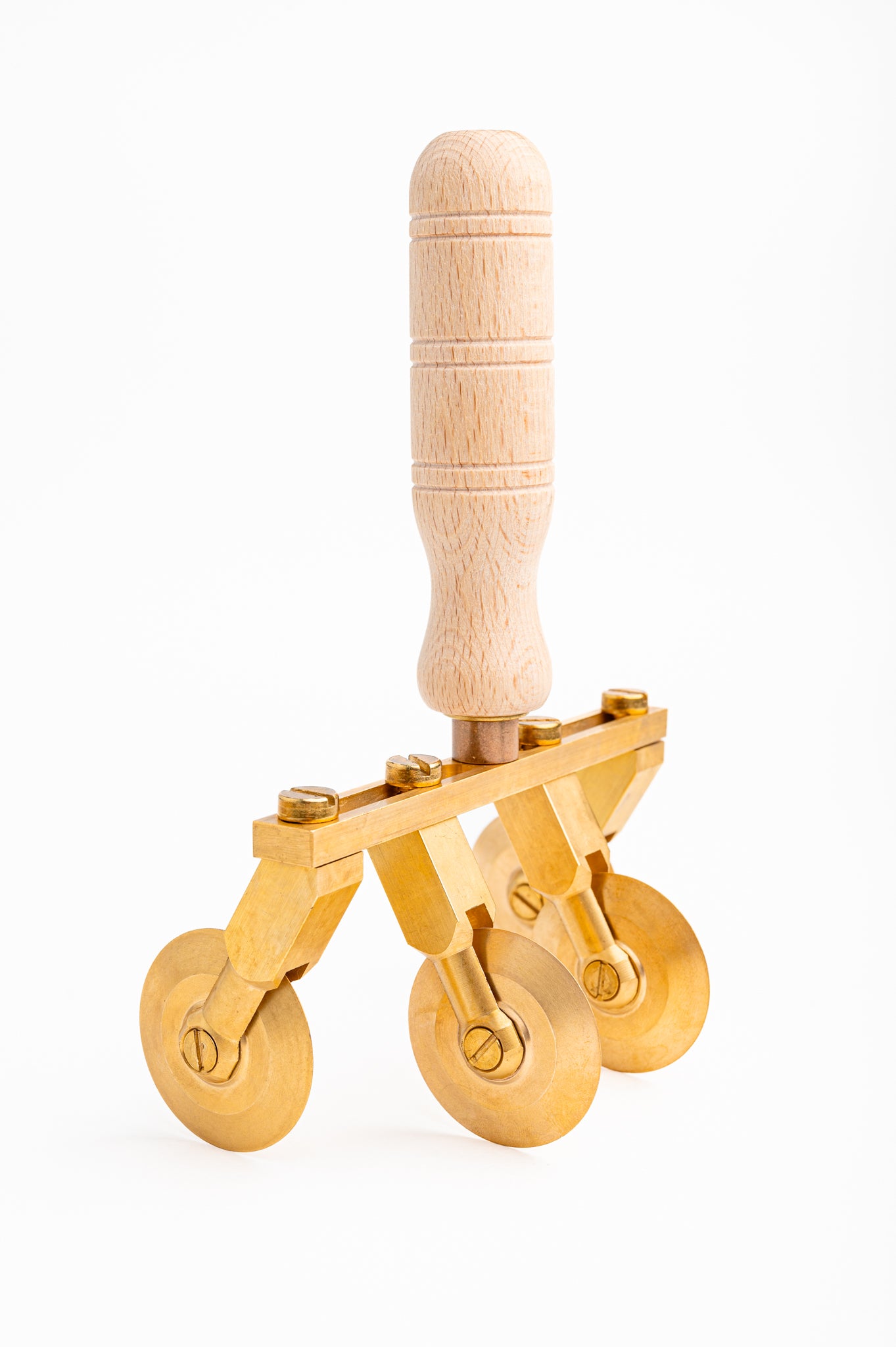 Professional Adjustable Pasta Cutter with 4 Smooth Wheels in Durable Brass and Natural Wood - SANTE