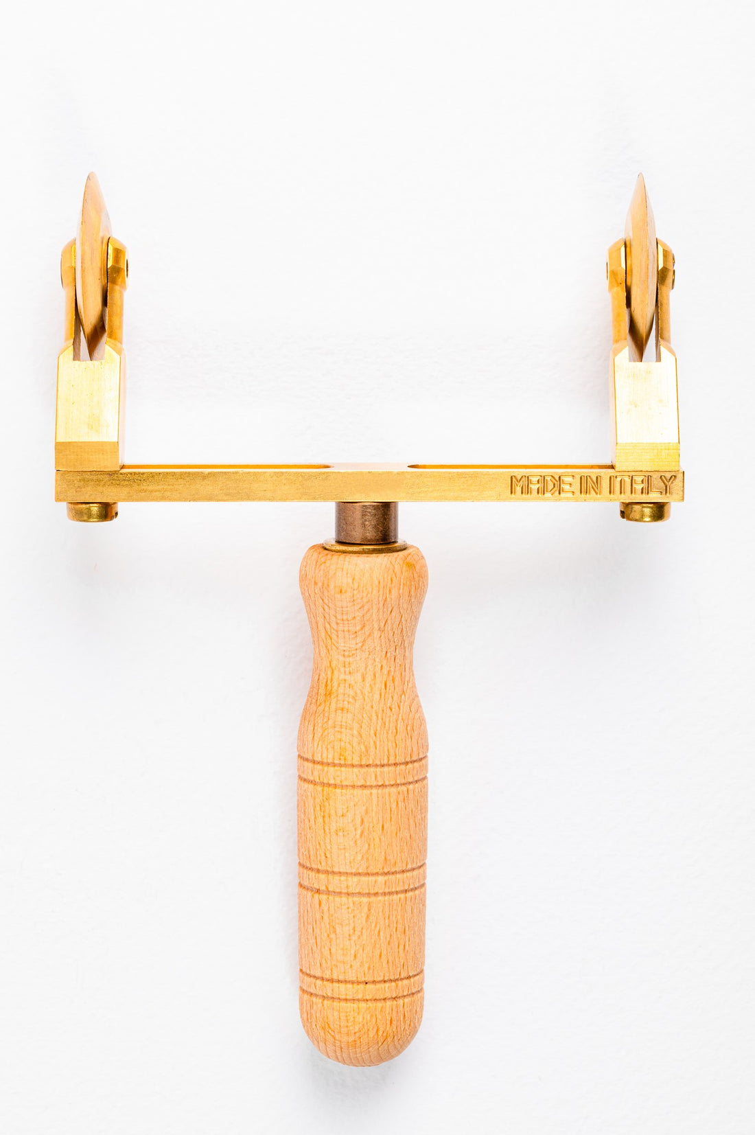 Adjustable Pasta and Ravioli Cutter with 2 Smooth Wheels