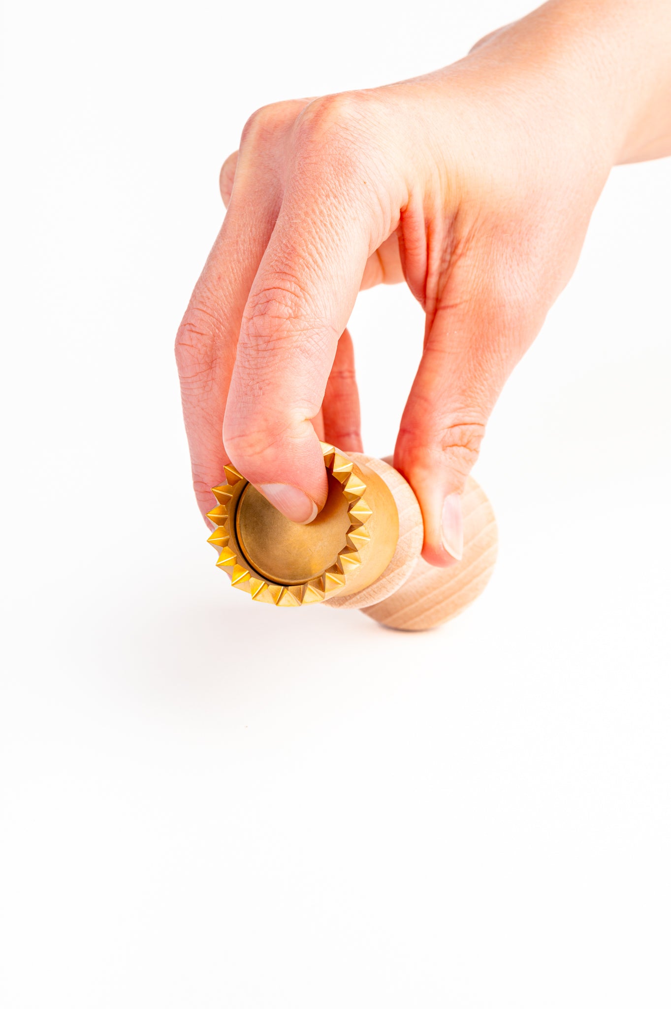 Professional Ravioli and Pasta ROUND (34mm) Stamp in Brass and Natural Wood - LEA