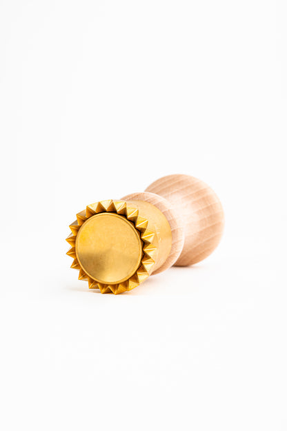 Professional Ravioli and Pasta ROUND (34mm) Stamp in Brass and Natural Wood - LEA