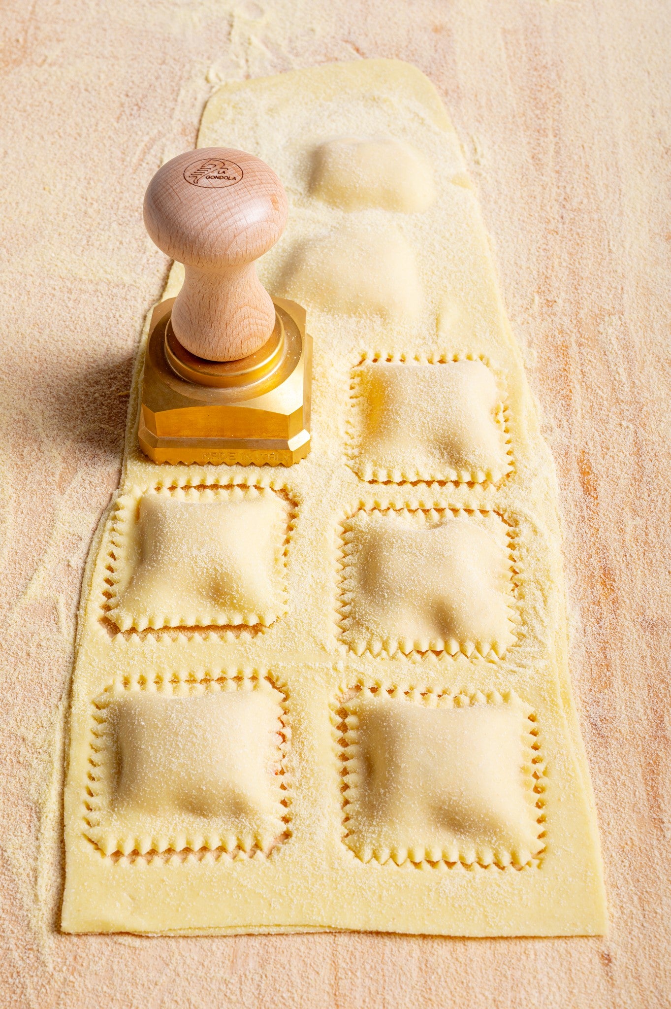Professional Ravioli and Pasta SQUARE (60x60) Stamp in Brass and Natural Wood - NINA